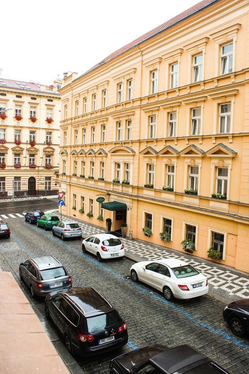 Ruterra Apartment Cimburkova Prague Exterior photo